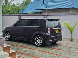 A picture of Toyota Rumion bakora sana gari maini mno