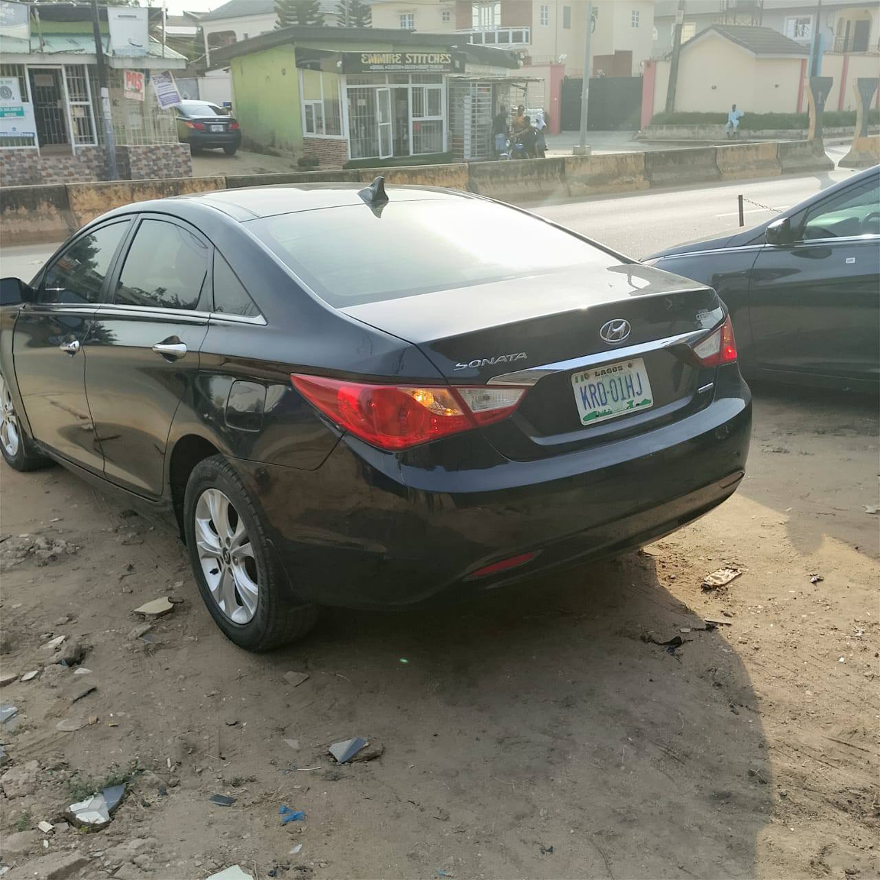 A picture of Awoof 2012 Hyundai sonata for sale
