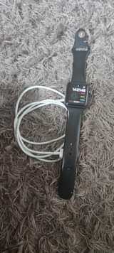 A picture of Apple watch series 3
