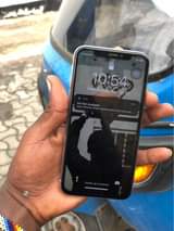 A picture of nataka hela iko fresh kama inavyoonekana iphone x bypass no
