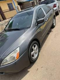 A picture of Selling car
