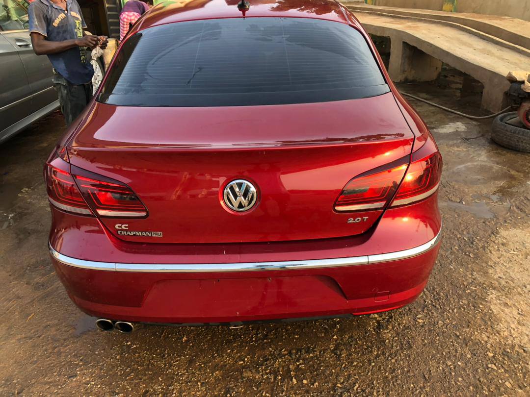 A picture of volkwagen Passat CC 2013 TOKUMBO