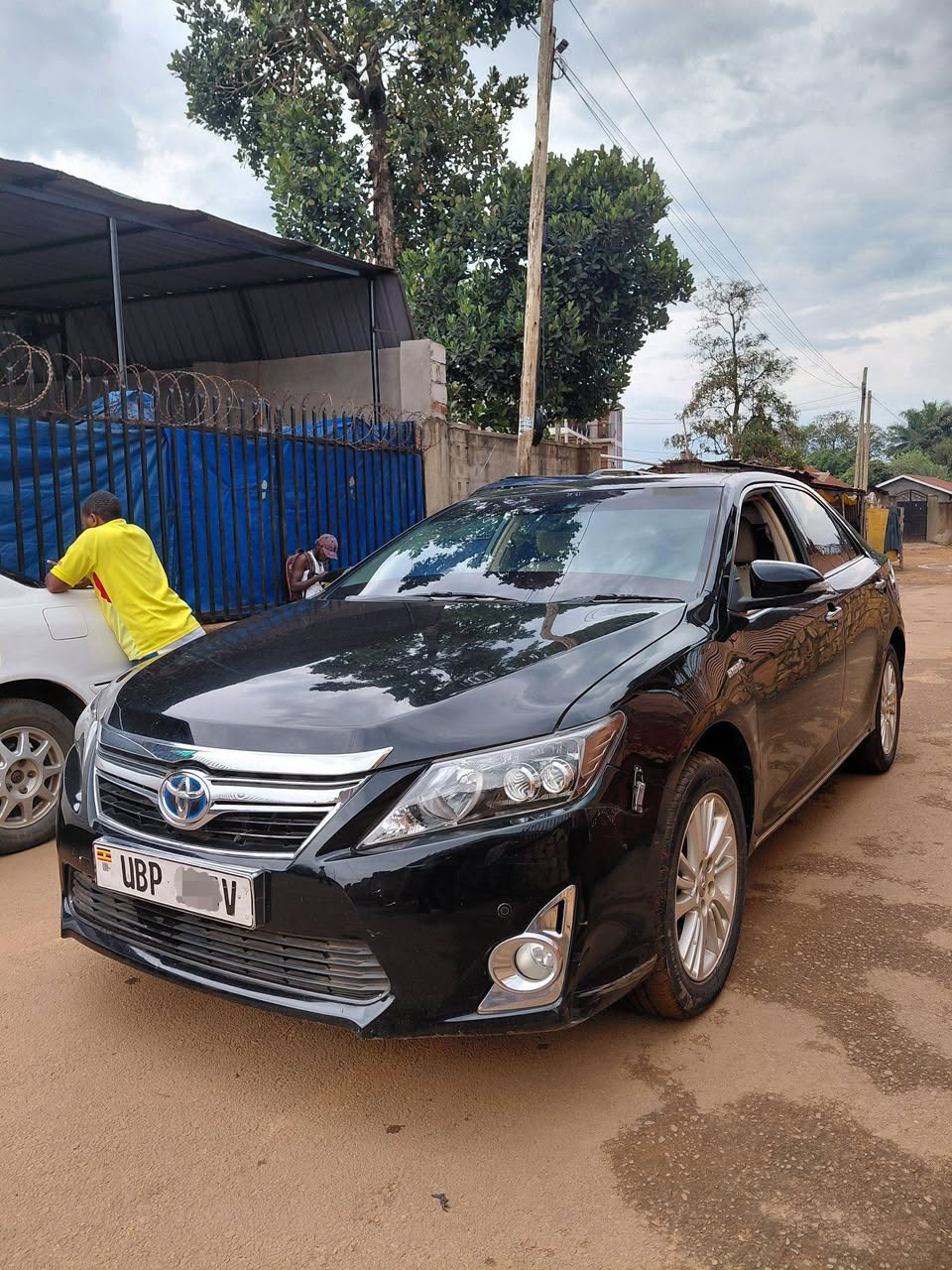 A picture of Toyota Camry Hybrid 2013 33m 0759700430