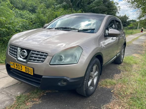 A picture of Nissan Dualis Model 2007 Mileage 87620 Capacity 1990cc Goo condition