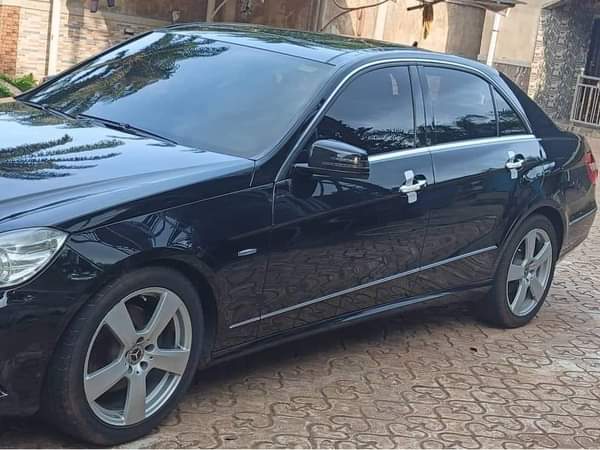 A picture of Toks Standard Mercedes Benz E350 2012 With Genuine Duty Abuja