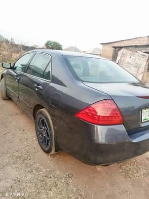 A picture of HONDA DC 2007