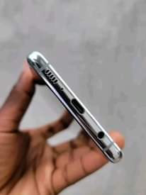 A picture of Samsung Galaxy S10 