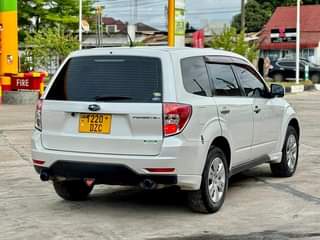 A picture of SUBARU FORESTER