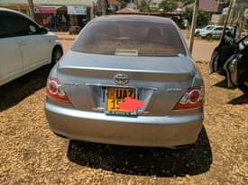 A picture of Toyota Mark x