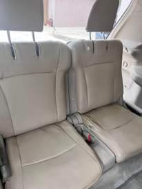 A picture of VERY CLEAN 2008 TOYOTA HIGHLANDER BAKED ON FIRST BODY NEAT