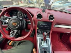 A picture of Porsche 718 bosxter S1 2020 2021