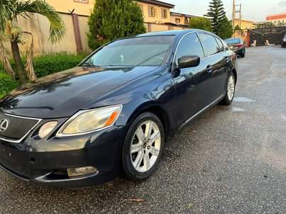 A picture of Gs300