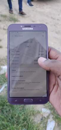 A picture of Samsung J4
