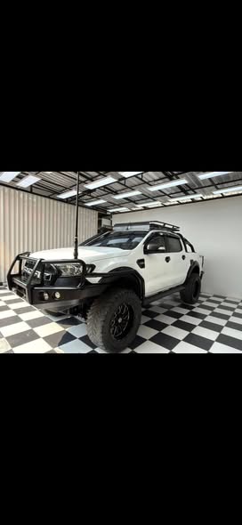 A picture of Ford Ranger