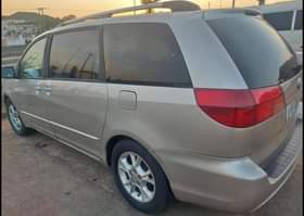 A picture of Toyota Sienna 2005 model In good condition Location Abuja Price