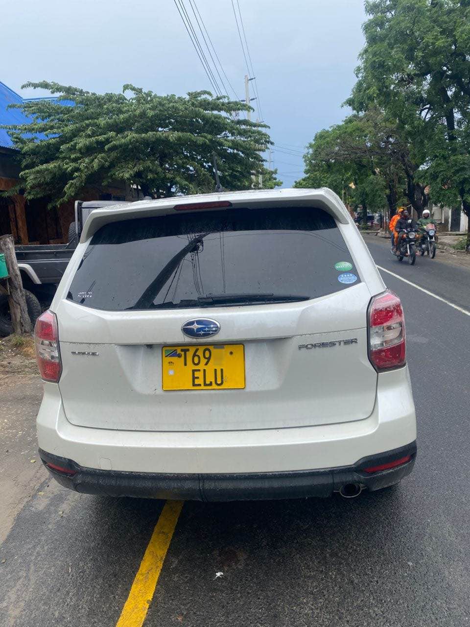 A picture of Subaru ET