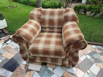 classifieds/furniture sofas