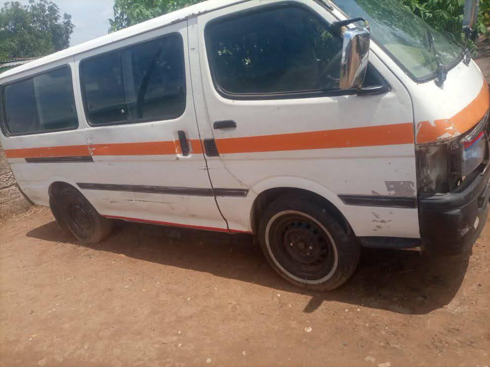 used toyota hiace