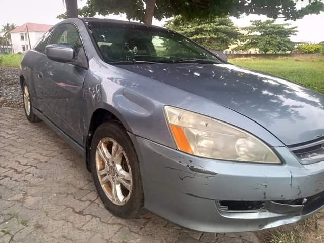 A picture of Honda Accord DC 2008 2Doors 08032534466