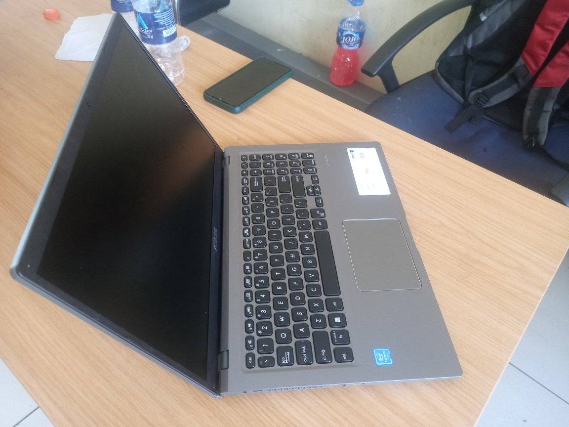 classifieds/laptops