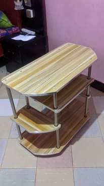 A picture of Show case ya kichina swafi mpyaa Piga 0696272725