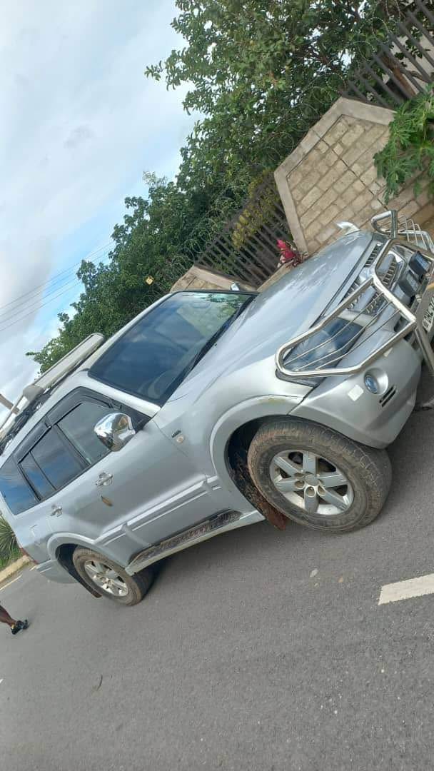 used mitsubishi pajero