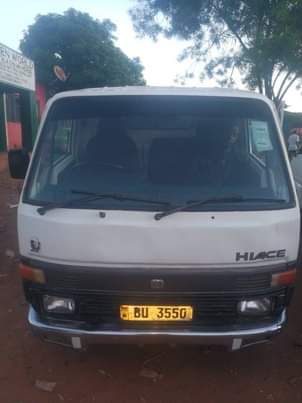 used toyota hiace