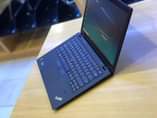 A picture of Lenovo Thinkpad X1 carbon