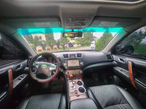 A picture of 2012 KEYLESS TOYOTA HIGHLANDER LIMITED V6 AT ABUJA 13 5