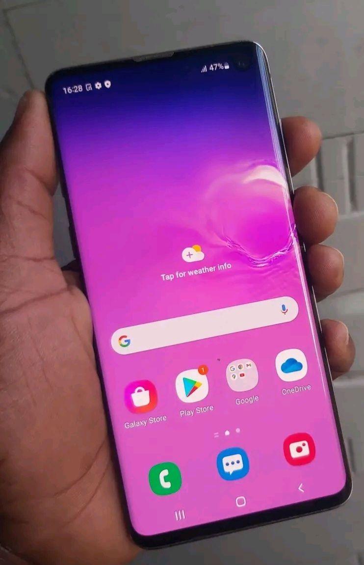 A picture of Samsung galaxy s10