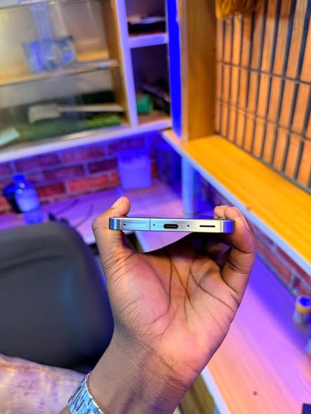 A picture of Samsung Galaxy A56 5G930k Only