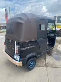 A picture of BAJAJI IPO SOKONI BEI 6.4 MIL PIGA 0693556575 0657262757 0620858707
