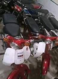 A picture of CLEAN TOKUNBO SUPER Cub Directly from Japan Working HONDA Super