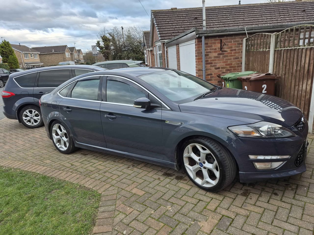 ford mondeo
