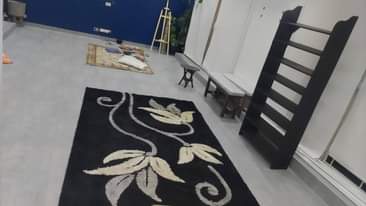 A picture of VITU USED LAKINI VIKO CLEAN SANAAA VINAUZWA VIKO VITU VINGI