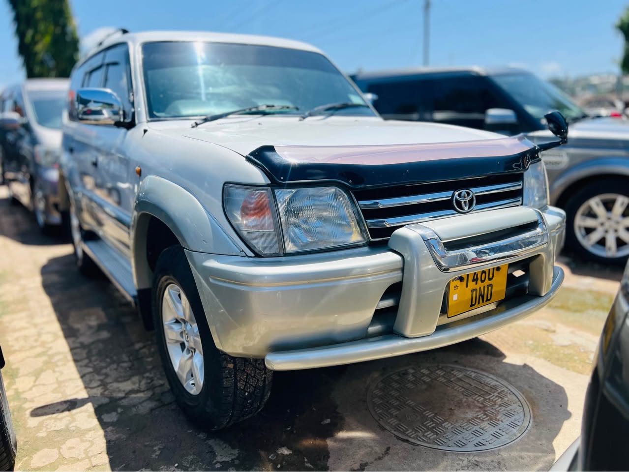 A picture of Landcruiser prado MCHAGA 