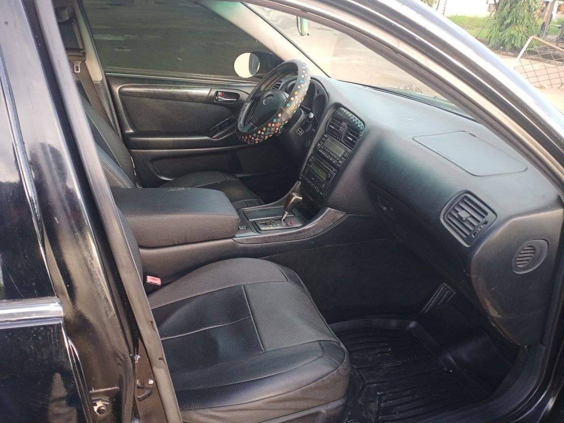A picture of Lexus GS300