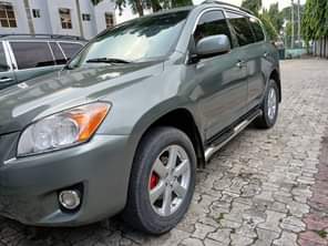 A picture of 2010 3seaters Toyota Rav4 few months used everything intact including