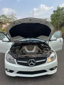 A picture of 2009 MERCEDES BENZ C CLASS C300 Condition Super clean Tokumbo