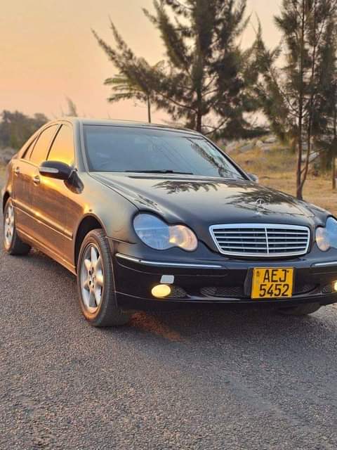 classifieds/cars mercedes