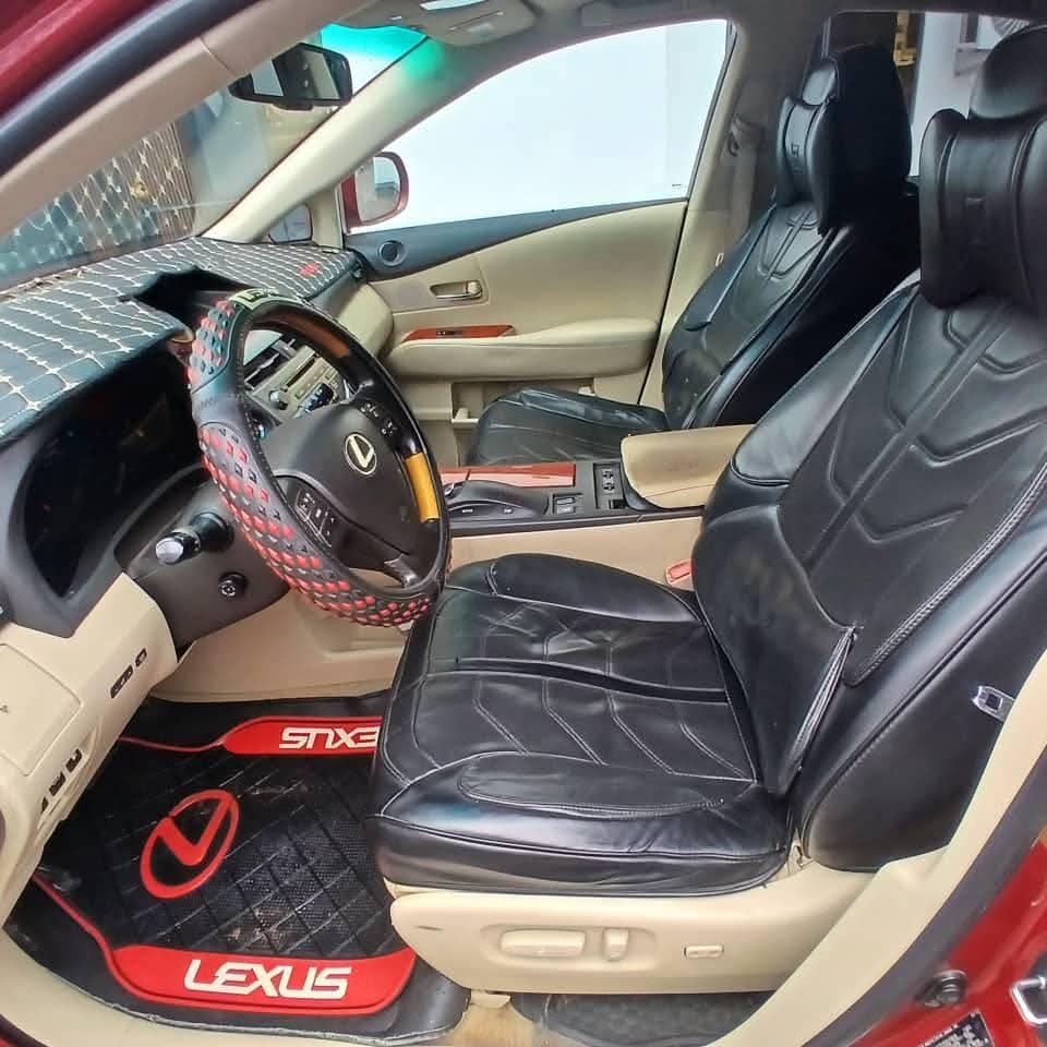 A picture of Lexus RX350 2010 Model