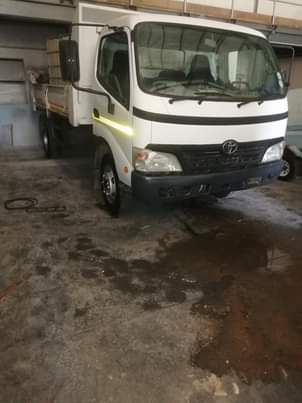 toyota dyna