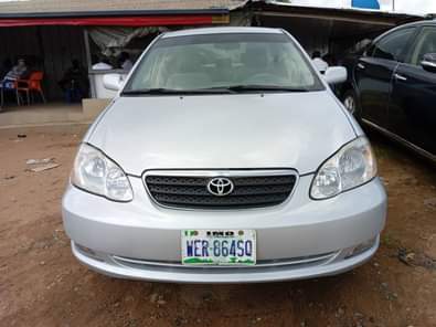 A picture of Highest grade 05 06 model Toyota Corolla Everything is intact