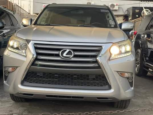 A picture of Foreign Lexus Gx460 2015 full features 47m Last on Awoof