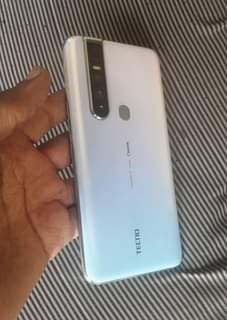tecno camon