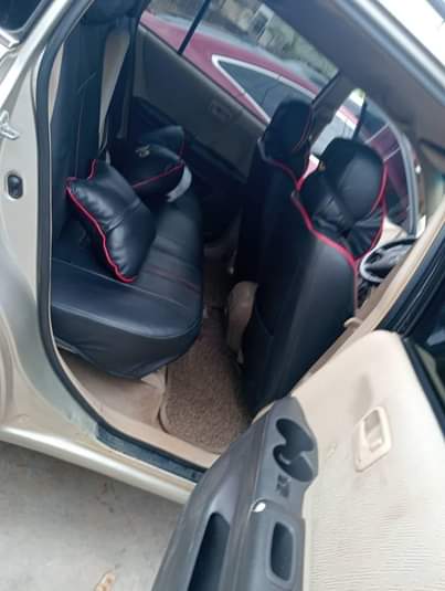 A picture of Super sharp Toyota Highlander 2004 model with UNTEMPERED ENGINE AND