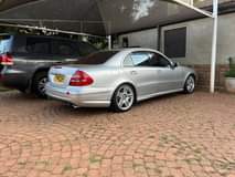 classifieds/cars mercedes