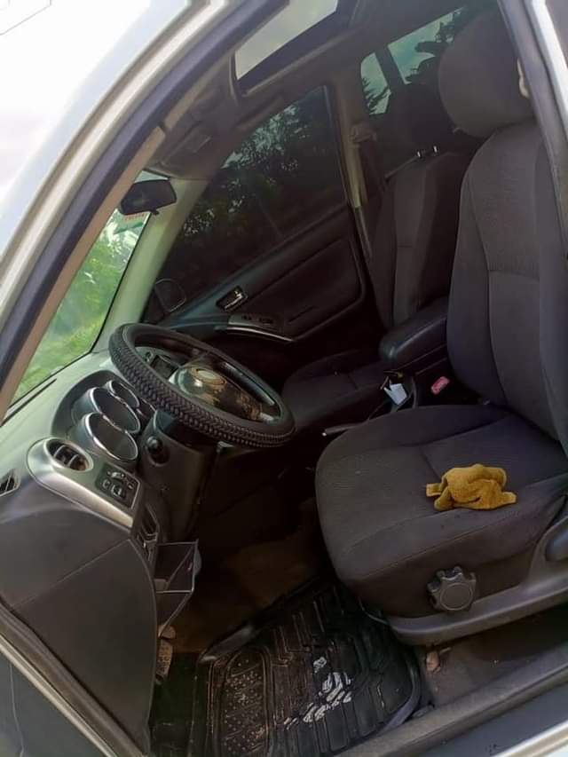 A picture of TOYOTA MATRIX