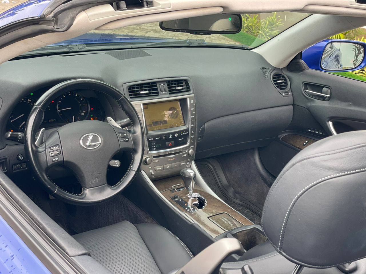 A picture of Direct Tokunbo 2010 Lexus IS350