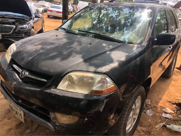 A picture of Acura MDX